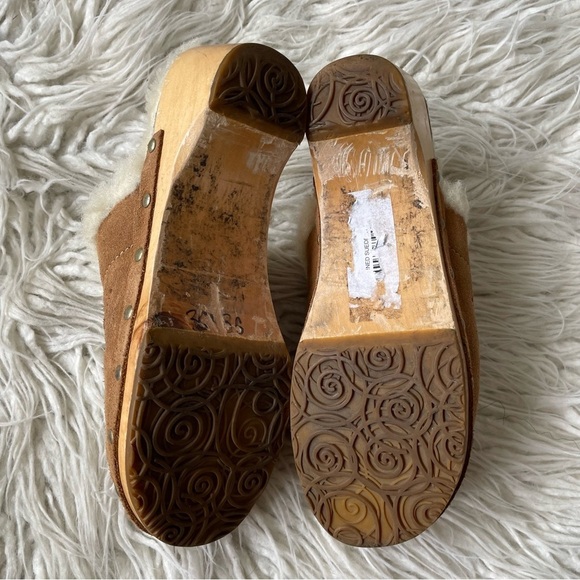UGG Kalie Chestnut Suede Y2K Sheepskin Lined Wood Sole Mule Clogs 5426 Size 6 - Picture 6 of 11